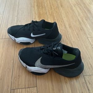 Nike supperep sneakers